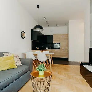  Apartament Shortstaypoland Grzybowska Polska